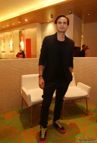 Foto Ashraf Sinclair