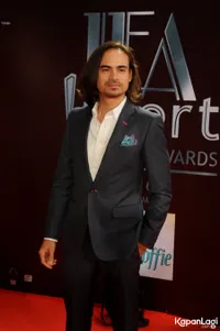 Foto Ashraf Sinclair