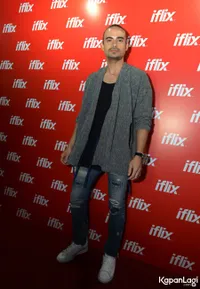 Foto Ashraf Sinclair