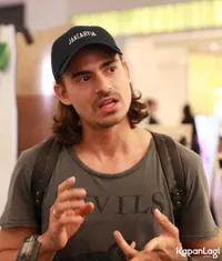 Foto Ashraf Sinclair