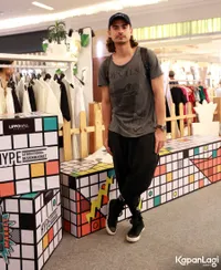 Foto Ashraf Sinclair