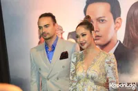 Foto Ashraf Sinclair