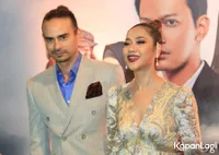 Foto Ashraf Sinclair