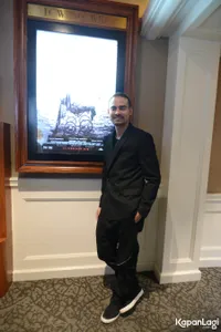 Foto Ashraf Sinclair