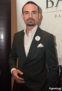 Foto Ashraf Sinclair