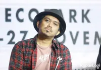 Foto Aska Rocket Rockers