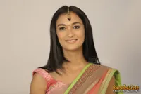 Foto Atiqah Hasiholan