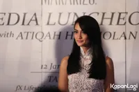 Foto Atiqah Hasiholan