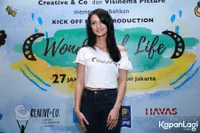 Foto Atiqah Hasiholan