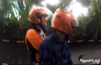 Foto Atiqah Hasiholan