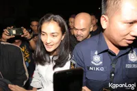 Foto Atiqah Hasiholan