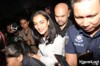 Foto Atiqah Hasiholan