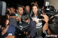 Foto Atiqah Hasiholan