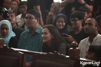 Foto Atiqah Hasiholan