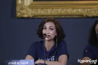 Foto Atiqah Hasiholan