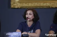 Foto Atiqah Hasiholan