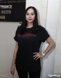 Foto Aura Kasih
