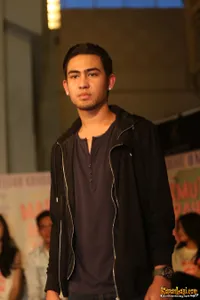 Foto Axel Matthew Thomas