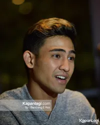 Foto Axel Matthew Thomas