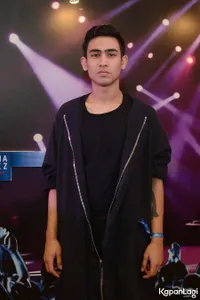 Foto Axel Matthew Thomas