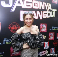 Foto Ayu Ting Ting