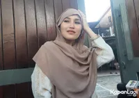 Foto Ayu Ting Ting