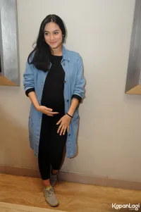 Foto Ayudia Bing Slamet