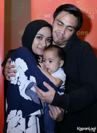 Foto Ayudia Bing Slamet