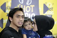 Foto Ayudia Bing Slamet