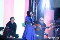 Foto Ayudia Bing Slamet