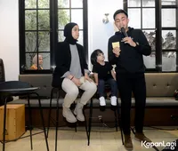 Foto Ayudia Bing Slamet