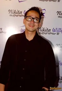 Foto Bara Tampubolon