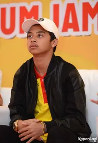 Foto Bastian Steel