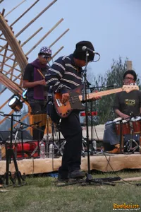 Foto Bintang Indrianto Trio