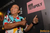 Foto Bob Tutupoli