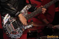 Foto Bondan Prakoso feat Fade2Black