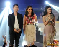 Foto Bukan Bintang Biasa