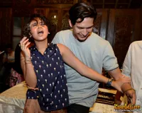 Foto Bukan Bintang Biasa