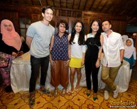 Foto Bukan Bintang Biasa