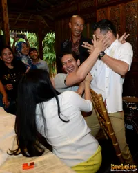 Foto Bukan Bintang Biasa