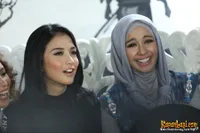 Foto Bukan Bintang Biasa