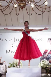 Foto Bunga Jelita Ibrani