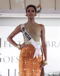 Foto Bunga Jelita Ibrani