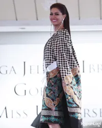 Foto Bunga Jelita Ibrani