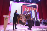 Foto Candra Darusman