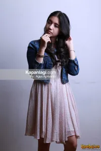 Foto Cassandra Sheryl Lee