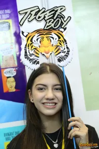 Foto Cassandra Sheryl Lee