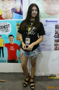 Foto Cassandra Sheryl Lee