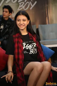 Foto Cassandra Sheryl Lee