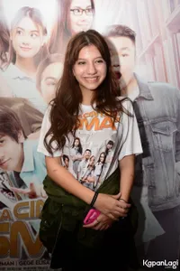 Foto Cassandra Sheryl Lee